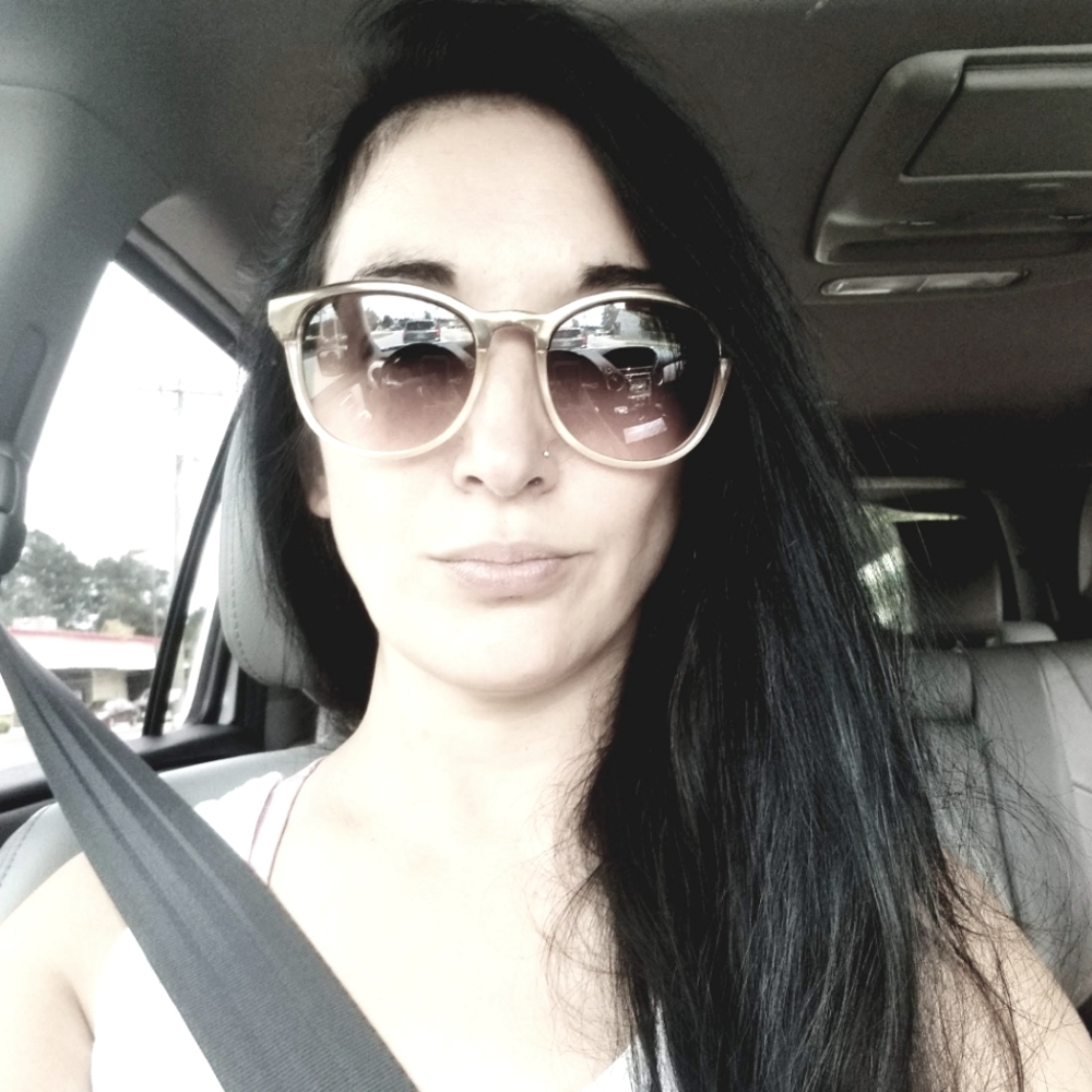 Meet your Posher, Posh